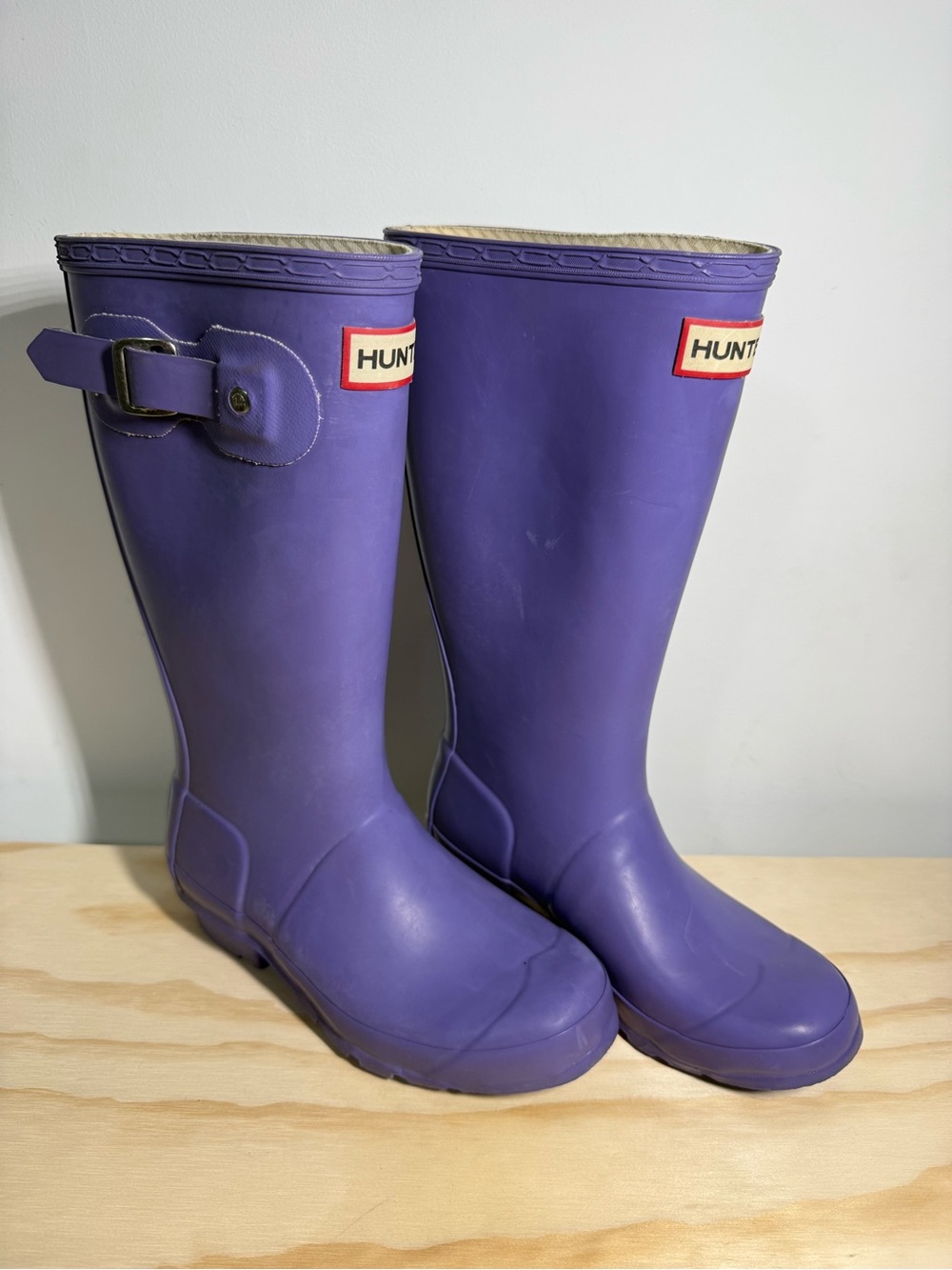 Hunter Kids Purple Waterproof Rain Boots with Side Buckle